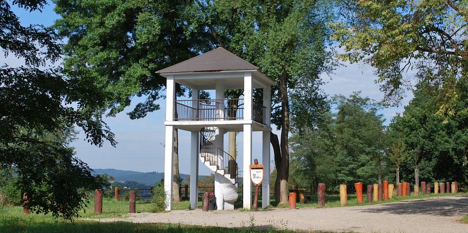 Observation tower